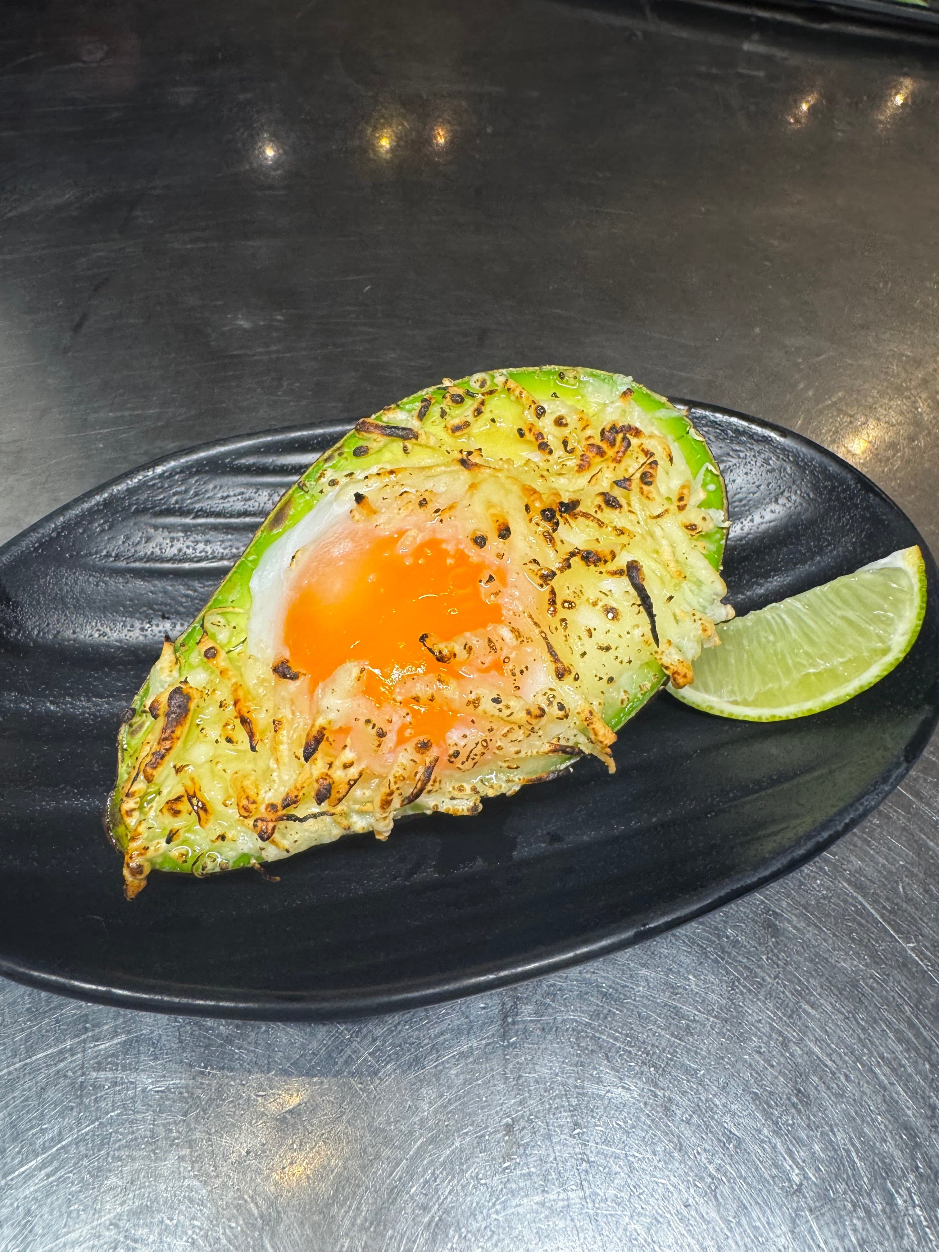 Avo-Tama